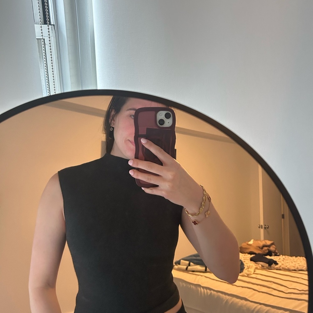 Babaton Muscle sweater